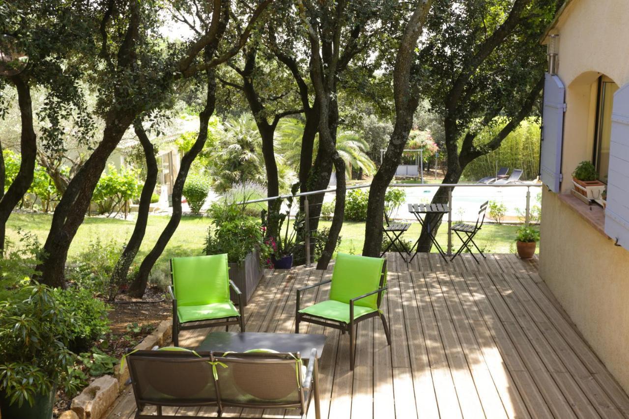Santolines En Provence Acomodação com café da manhã Piolenc Exterior foto